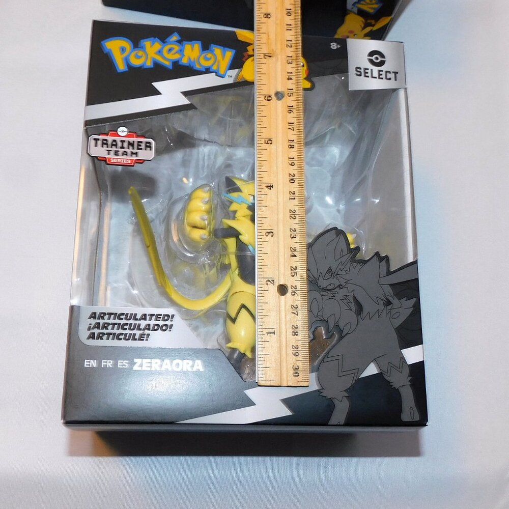 Pokemon Select Trainer Team Zeraora Articulated Yellow Pikachu NEW - Picture 2 of 3